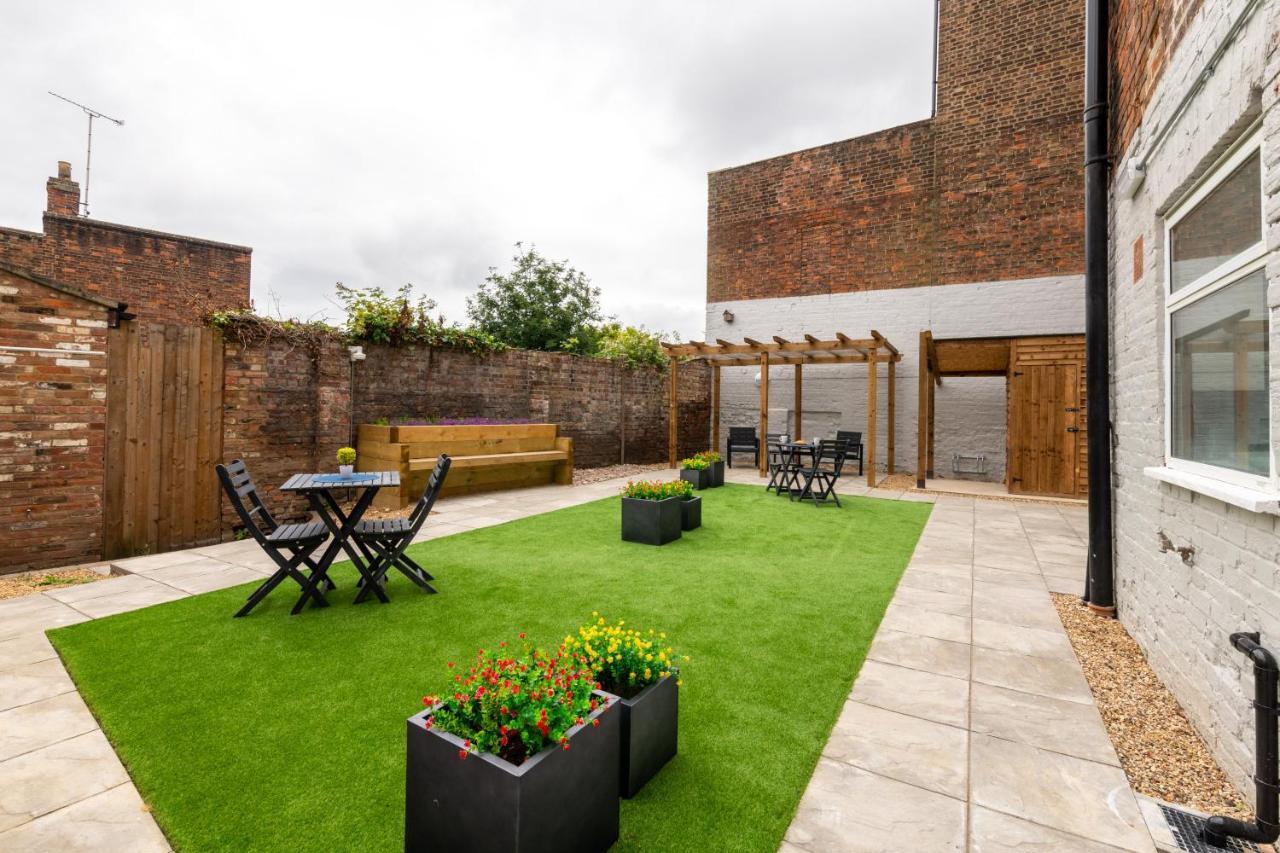 Hotel Bricksage Rooms, South Gate *